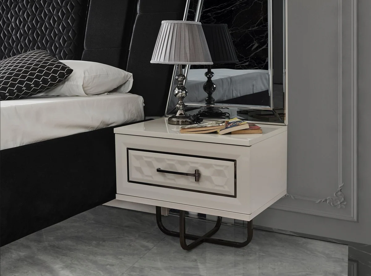 Luxury Art Deco Bedroom Set Black / White / Bronze - 1 Double Bed with Headboard & 2 Nightstands - Art Deco Bedroom Furniture - Luxury Bedroom Furniture - Luxury Furnishings