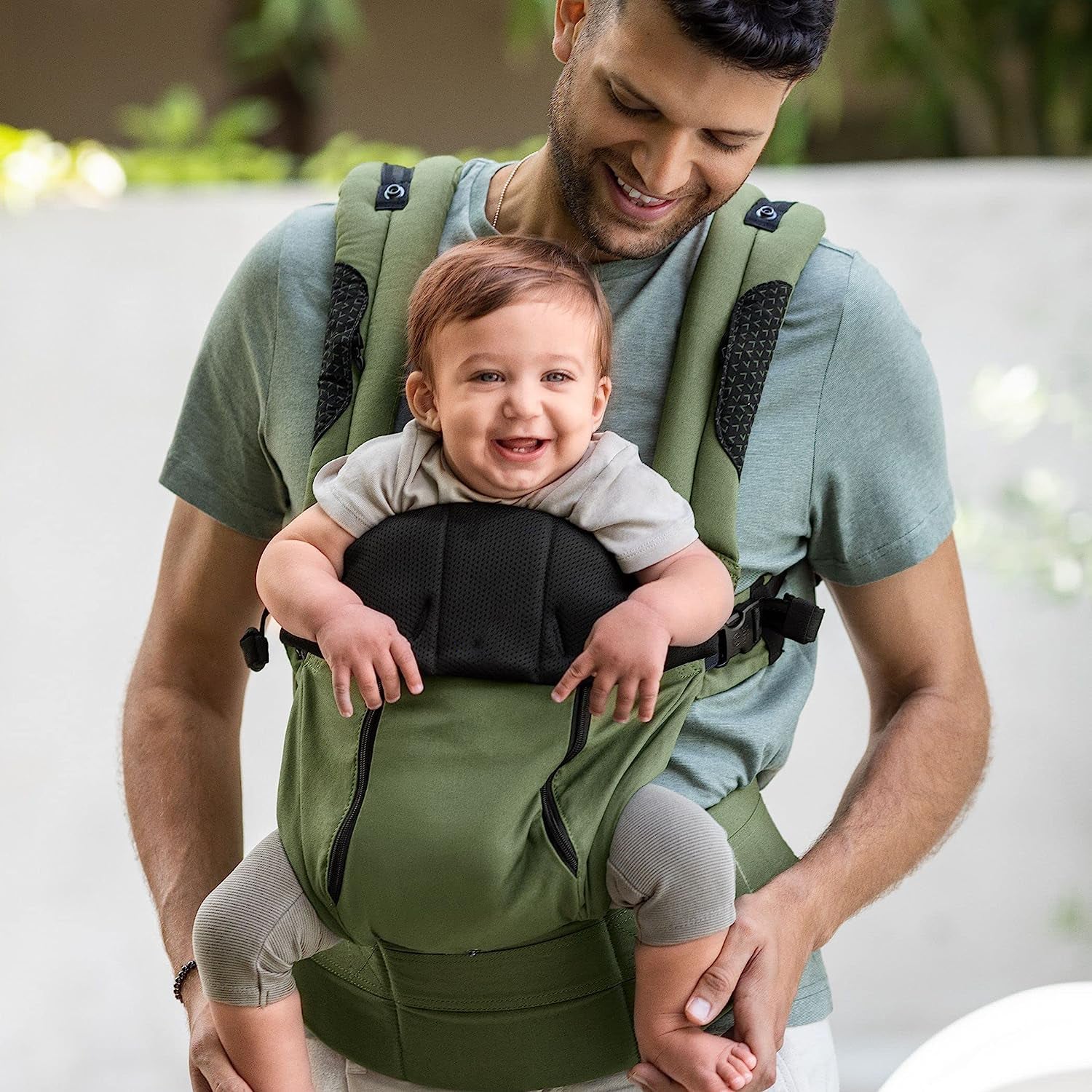 Complete All Seasons Ergonomische 6-in-1-Babytrage für Neugeborene bis Kleinkinder – mit Lordosenstütze – für Kinder von 3–20 kg – 360-Grad-Babytragemöglichkeit – nach innen und außen gerichtet – Stein