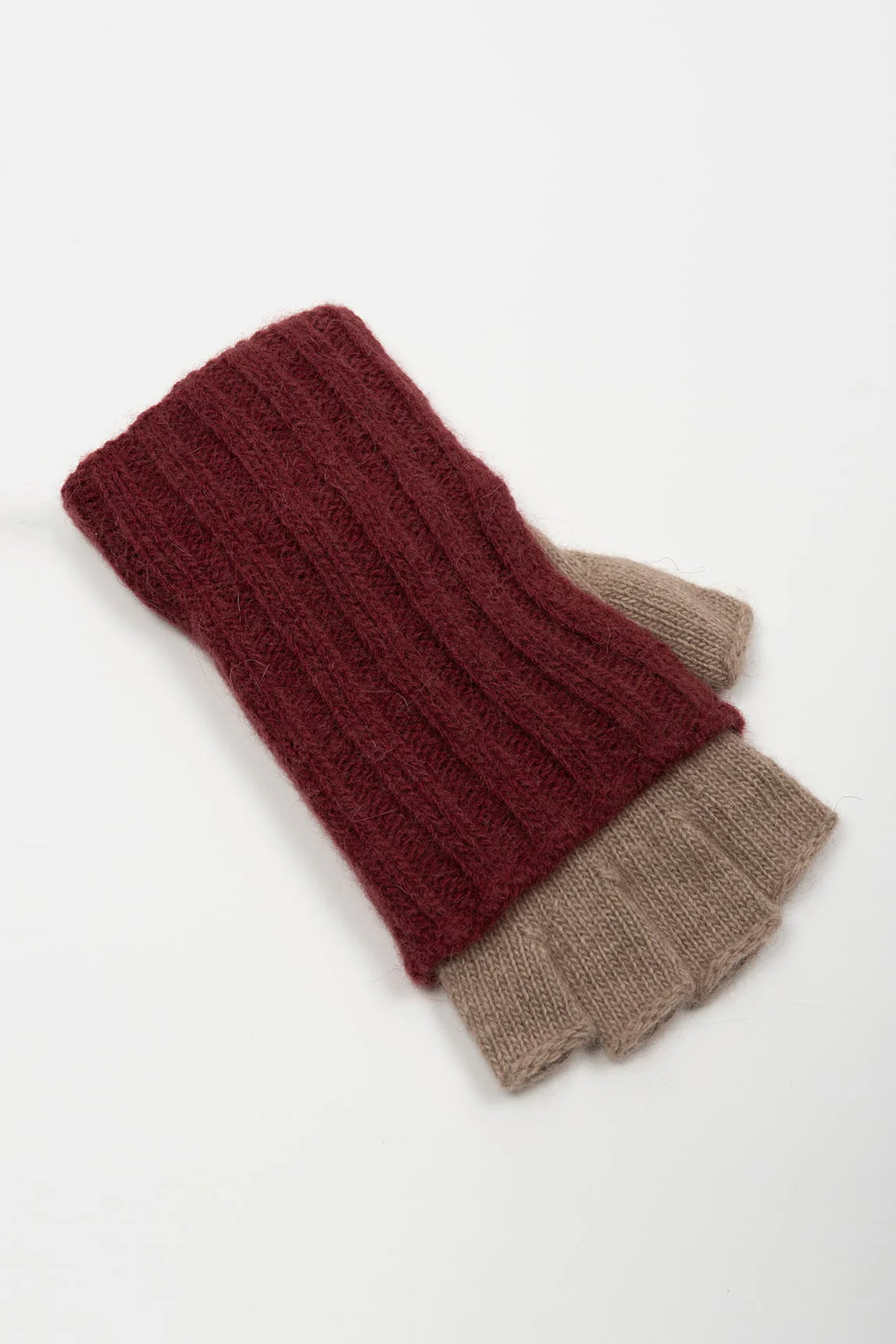 Rivera-Spain Lotte Fäustlinge in Burgunderrot und Taupe