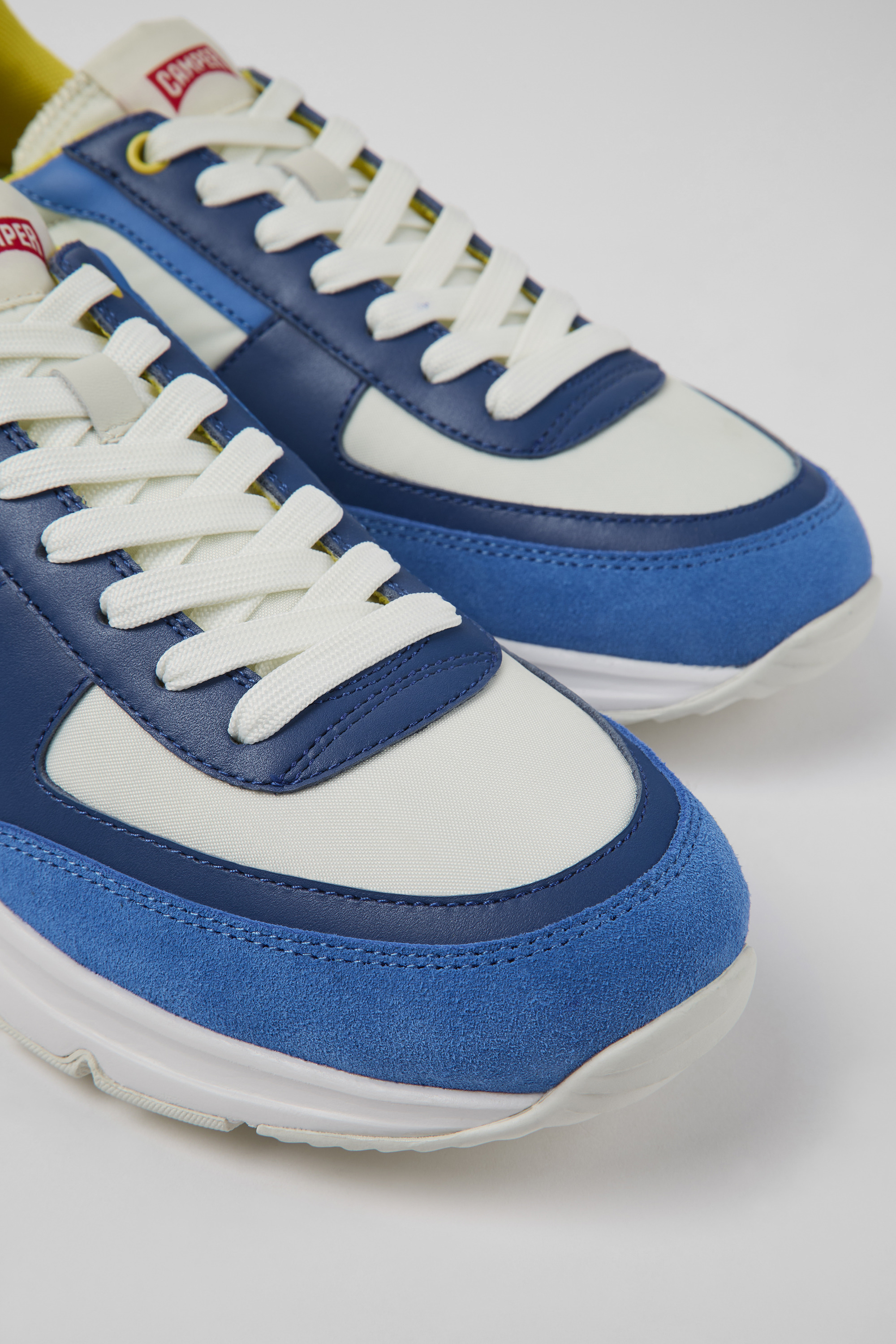 Drift - Blau und Weiß recycelte Polyester Sneaker für Herren