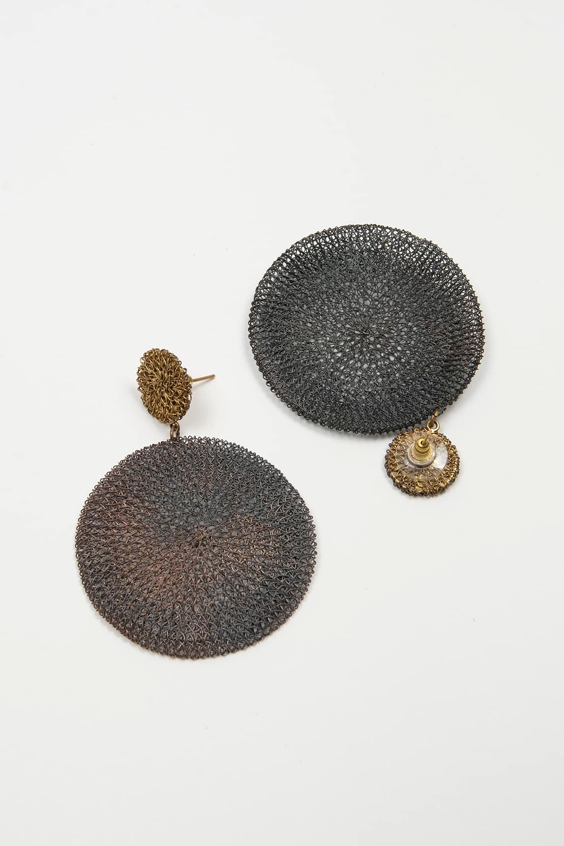 Rivera-Spanien Olios graue Ohrringe