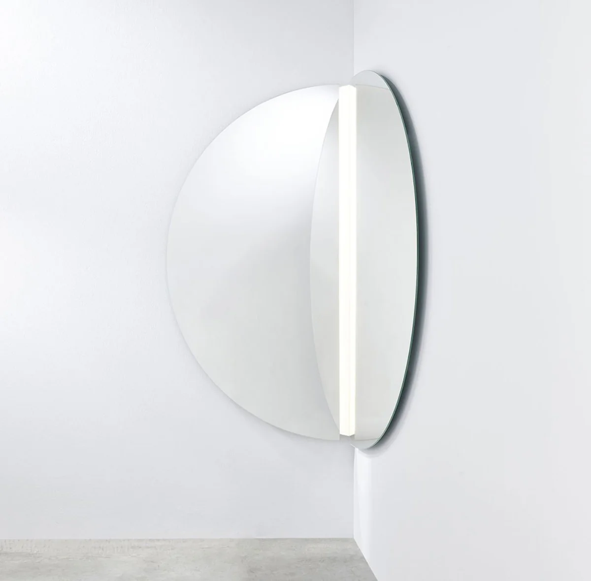 Luxury corner mirror 150 x 3.5 x H. 150 cm - corner wall mirror with LED strips - hotel mirror - boutique mirror - luxury quality