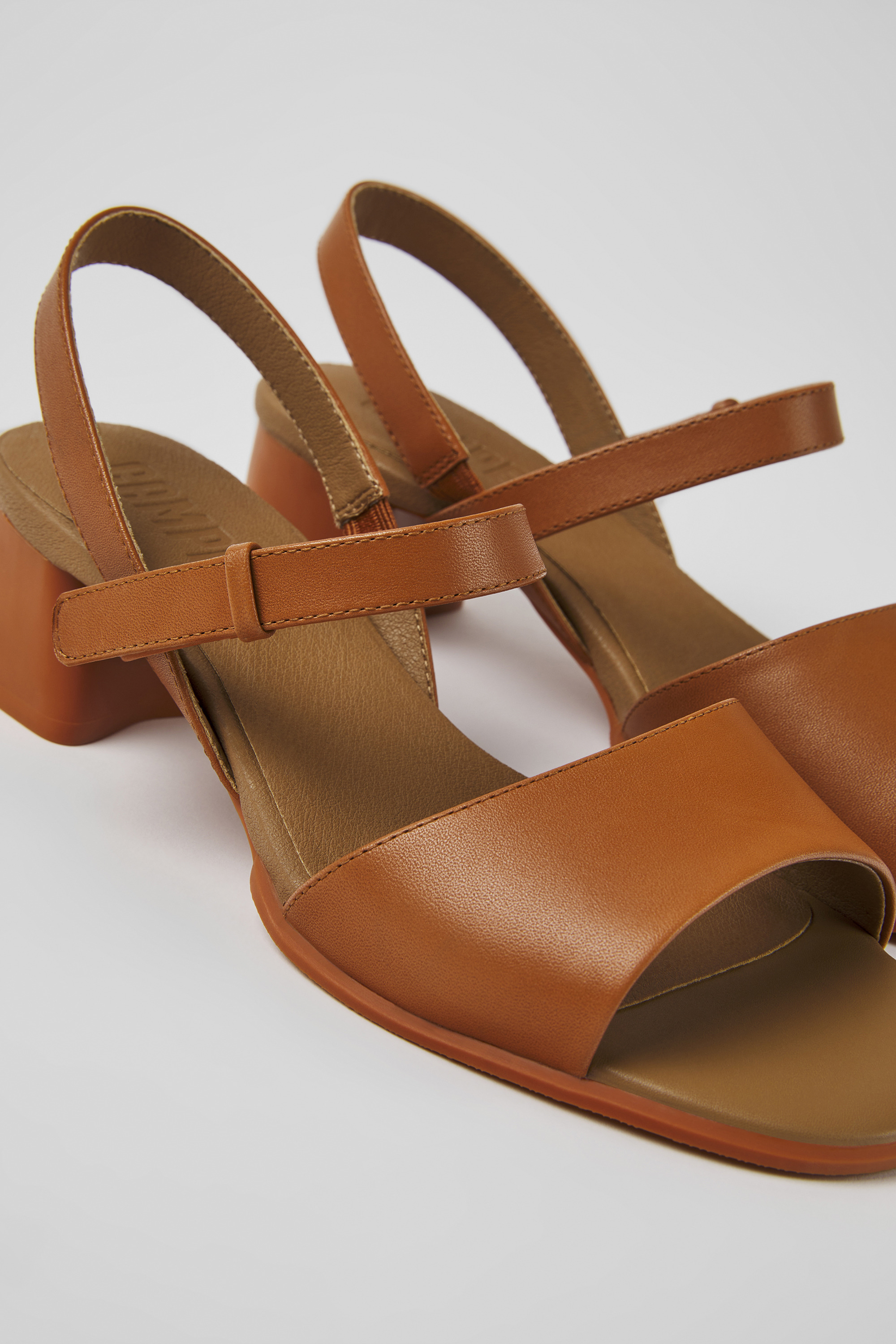 Katie - Frauen braun strappy sandal
