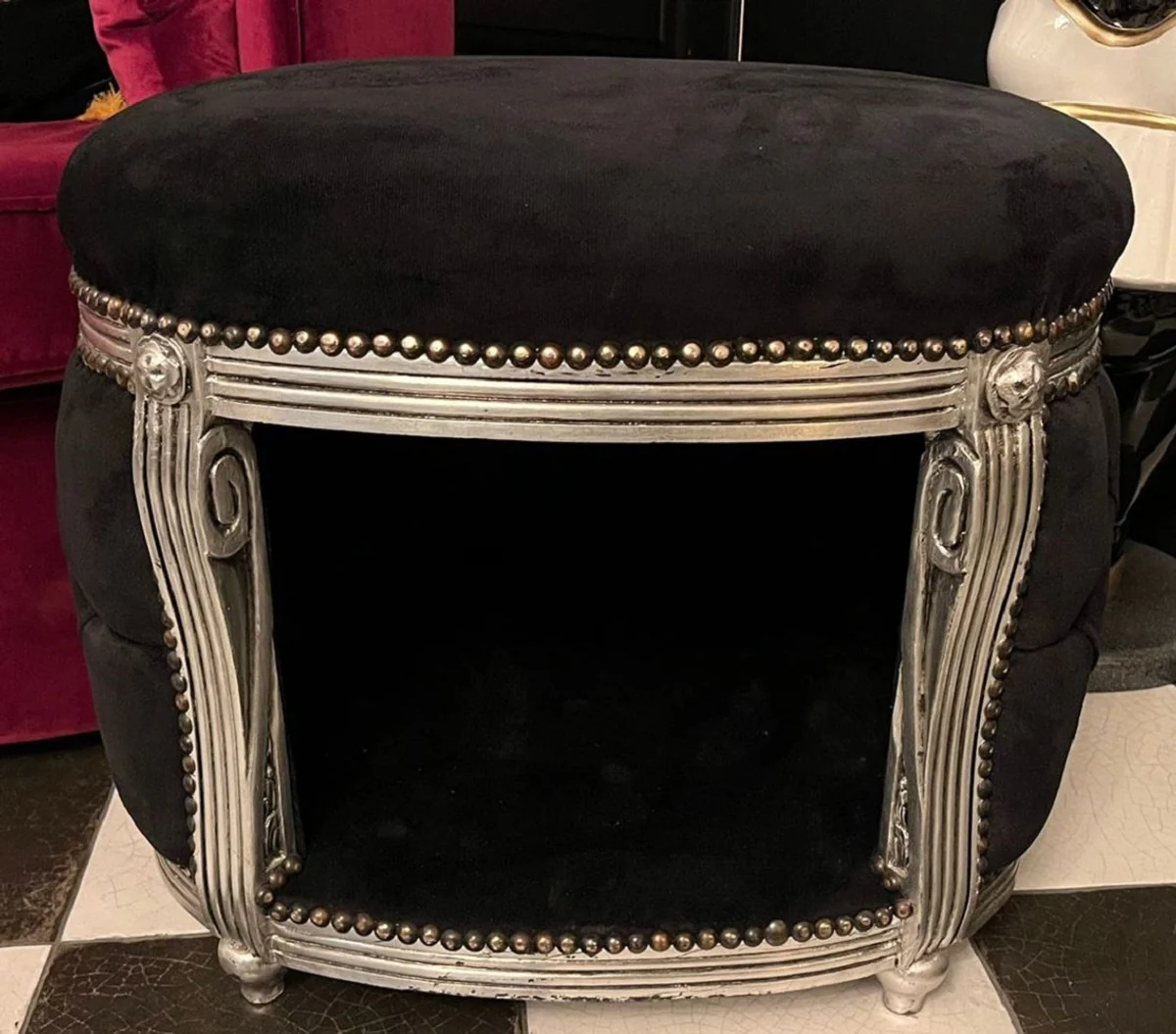 Baroque Dog Bed & Cat Bed Black / Silver - Handmade Dog & Cat Sofa in Baroque Style - Baroque Dog & Cat Furniture - Baroque Animal Furniture - Noble & Magnificent