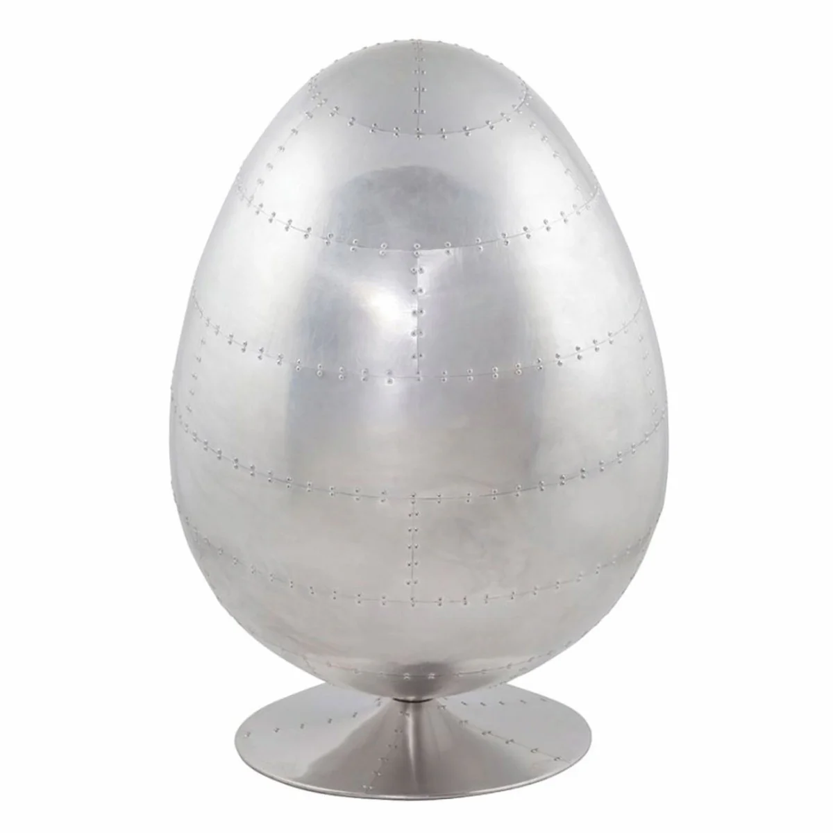 Due to these high requirements, seating furniture is primarily used as hotel, restaurant or cafe furnishings.