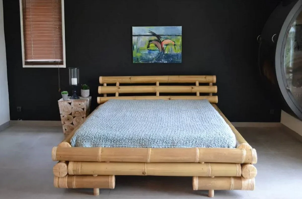 Luxury double bed natural colors 170 x 240 x H. 81 cm - Bamboo bed - Bedroom furniture - Bamboo furniture - Luxury furniture - Luxury furnishings
