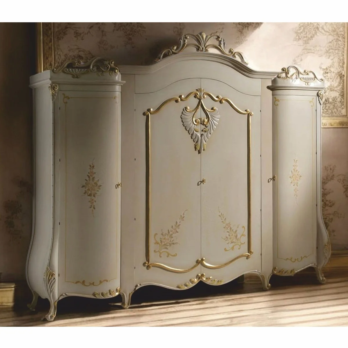 Luxury Baroque bedroom wardrobe with 4 doors cream / gold 300 cm - Made in Italy