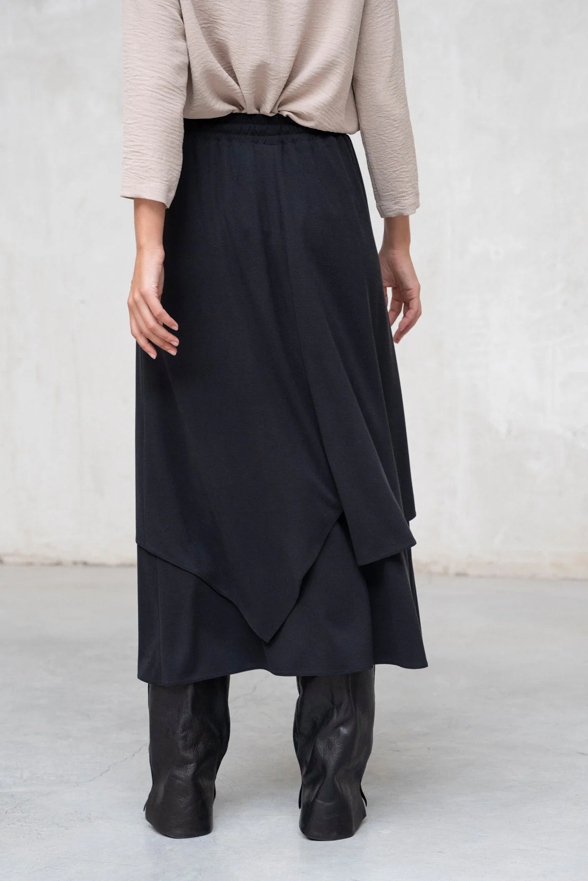 Rivera-Spanien Falda Chiavari negra