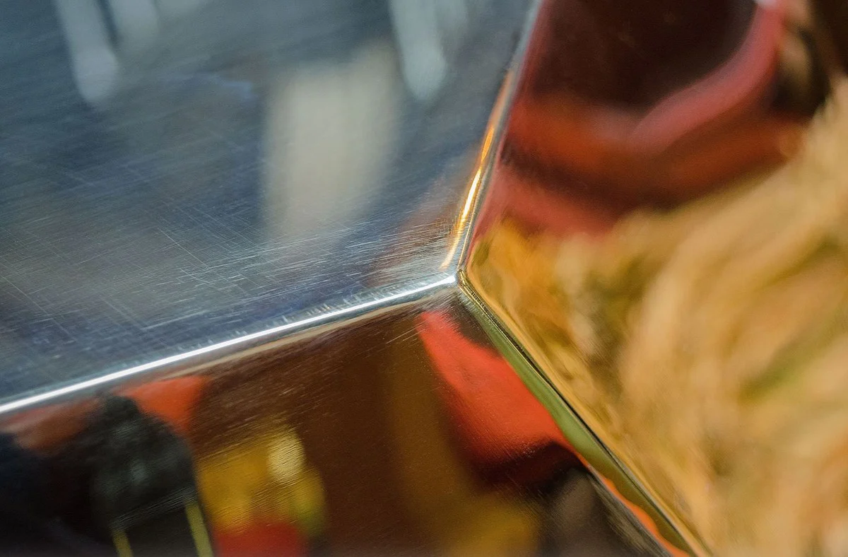 Designer living room table / side table gold 89 x 90 x H. 45 cm - designer collection