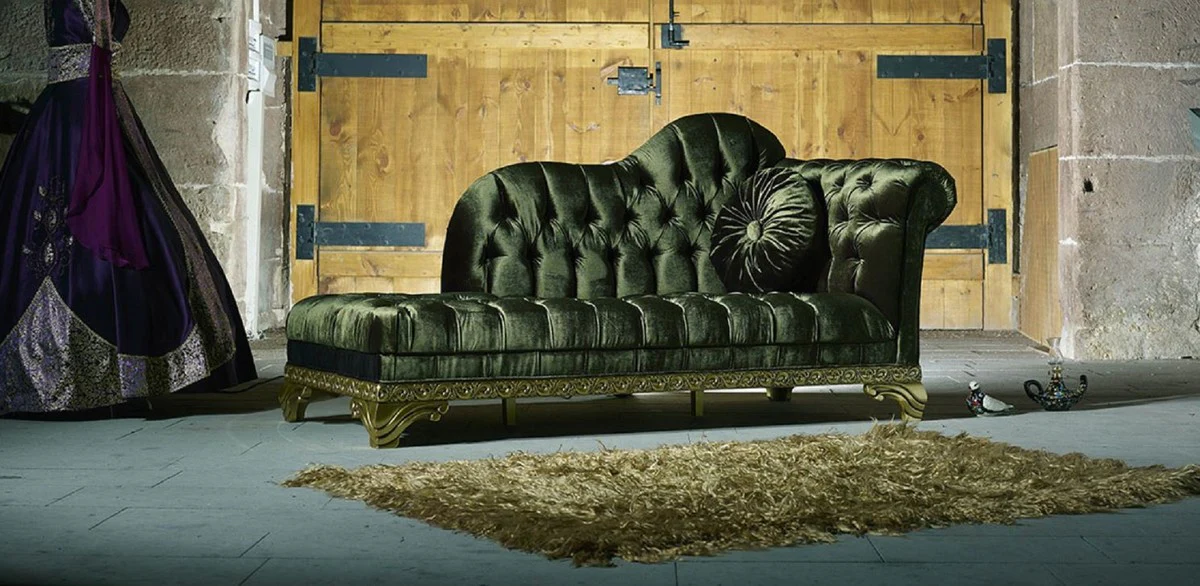 Luxury Baroque Chaise Longue Green - Handcrafted solid wood chaise longue with elegant velvet fabric and decorative cushions - Baroque furniture - Noble & magnificent