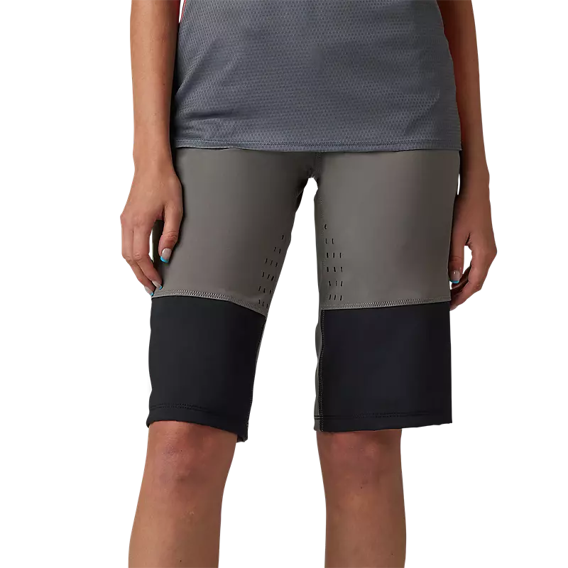Womens Defend Race Shorts