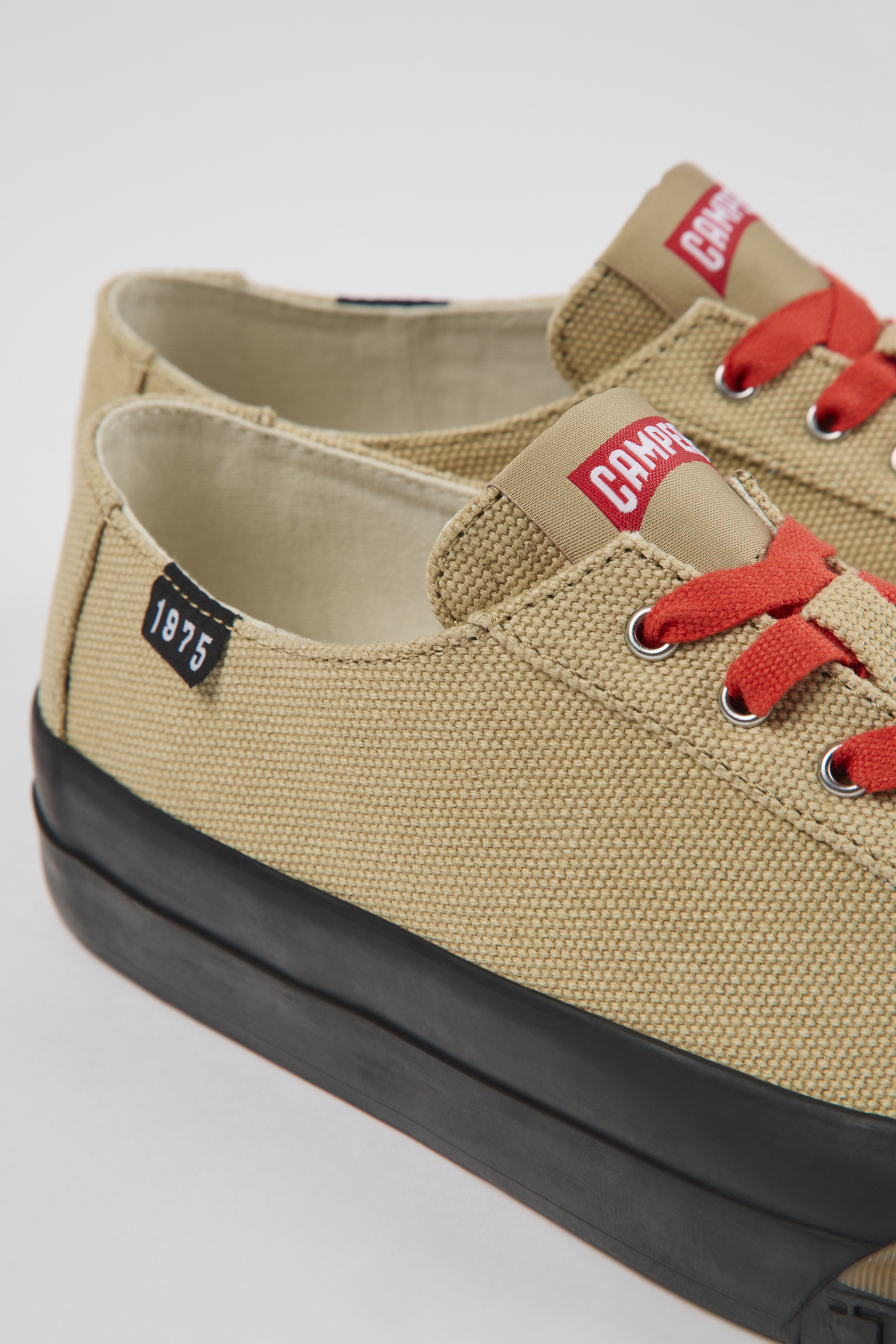 Camaleon - Beige Sneaker für Frauen