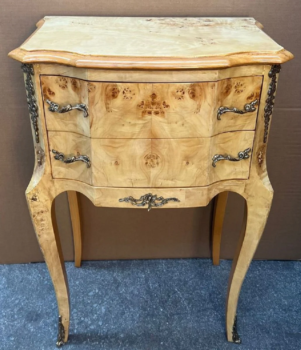 Baroque chest of drawers bird