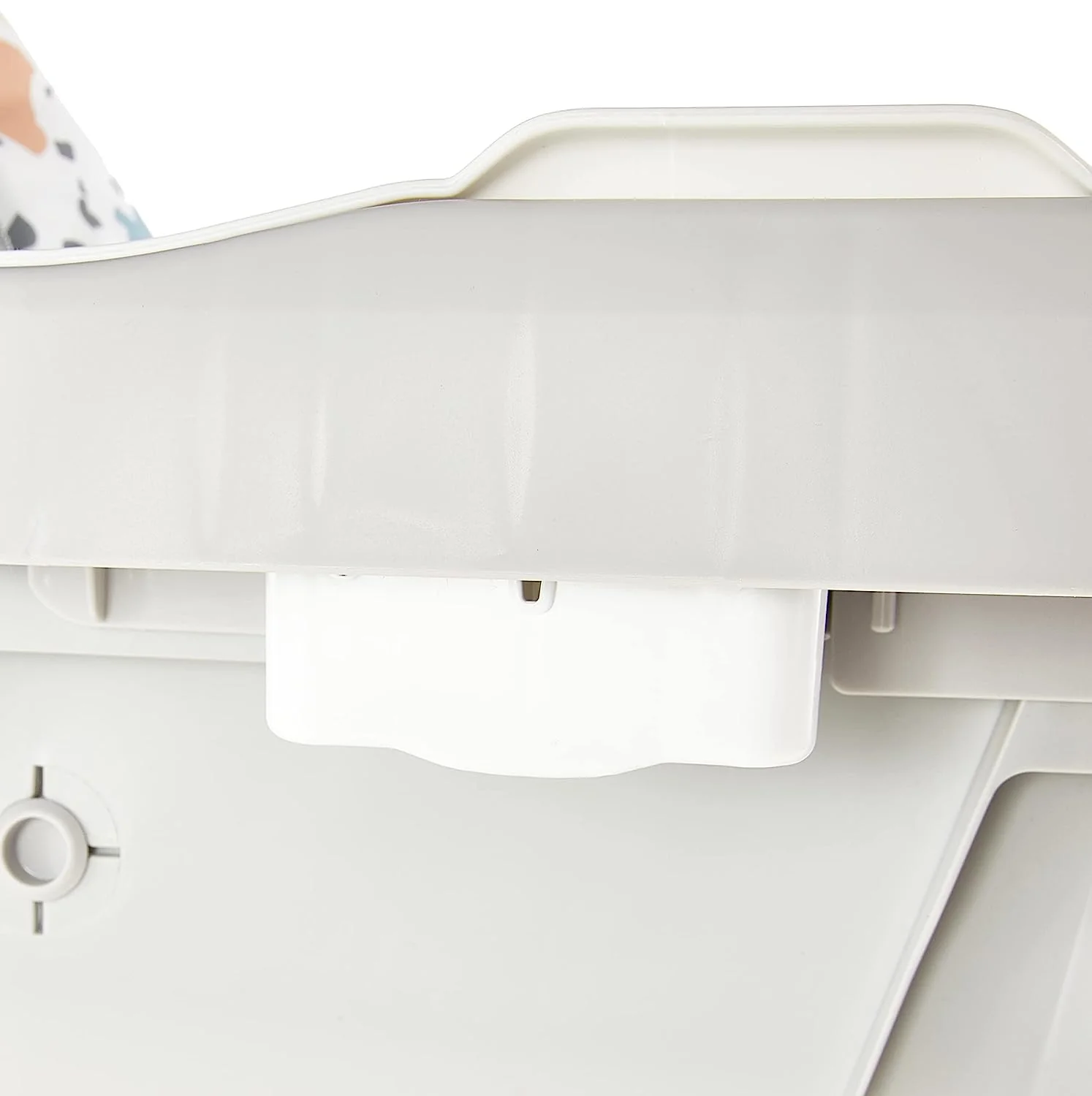 Einfacher, sauberer Hochstuhl für Babys und Kleinkinder, tragbarer Esszimmersitz mit herausnehmbarem Tabletteinsatz,