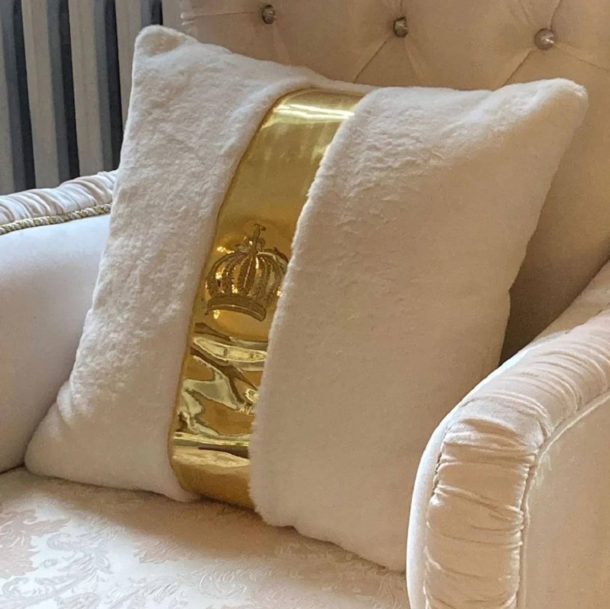 Harald Glööckler luxury decorative cushion Pompöös by white / gold - Glööckler cushions - designer decorative cushions - Harald Glööckler designer decorative accessories