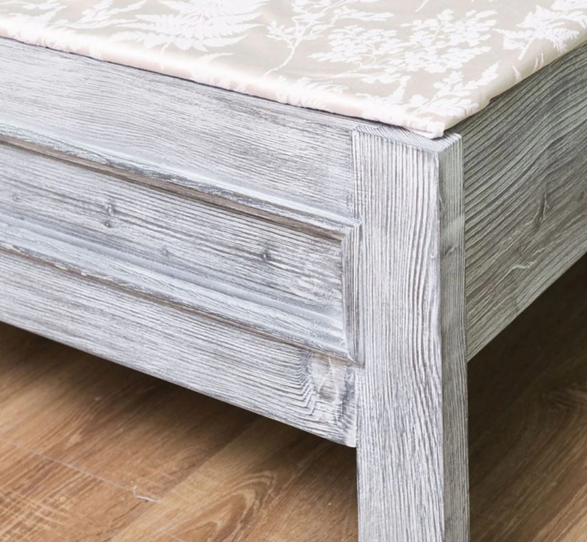 Country house style solid wood bed antique gray 140 x 200 x H. 93 cm - country house style bedroom furniture