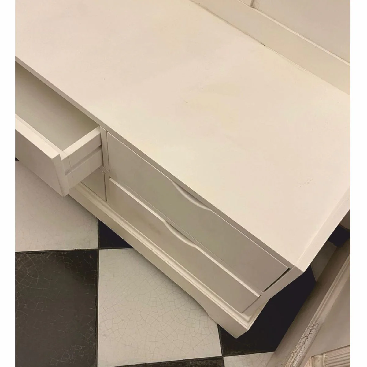 Country house style wardrobe white / dark brown 140 x 50 x H. 220 cm - exhibition piece