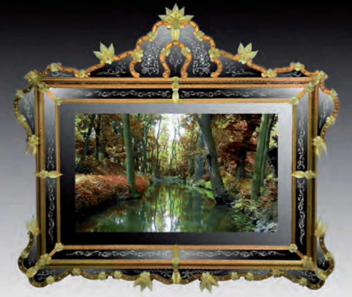 Luxury Baroque Mirror Gold / Green - Magnificent wall mirror in Venetian style with integrated 52 inch TV - Hotel Furniture - Baroque Furniture - Luxury Furniture in Baroque Style - Made in Italy
