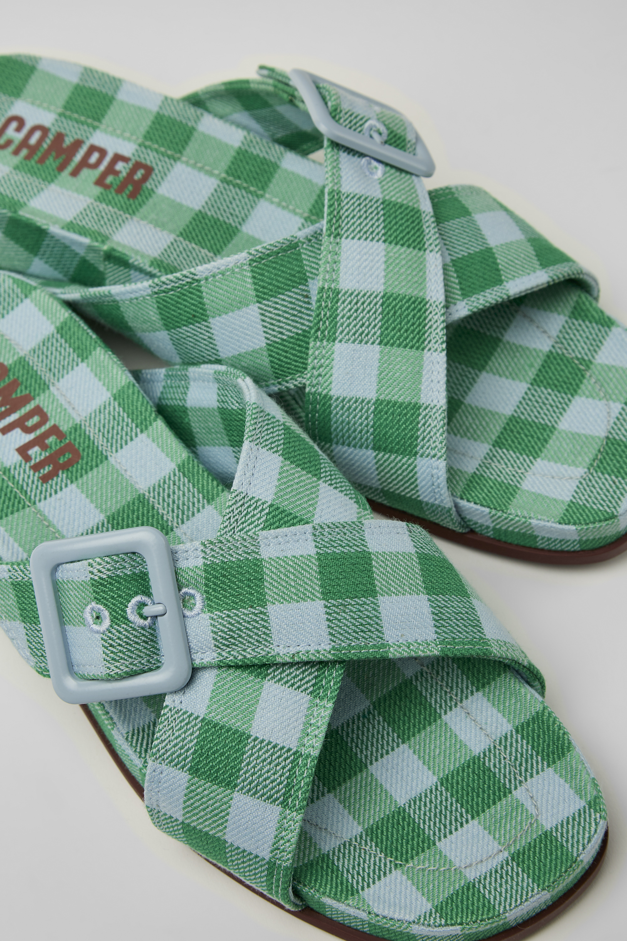 Atonik - Blaue und grüne Sandalen für Damen