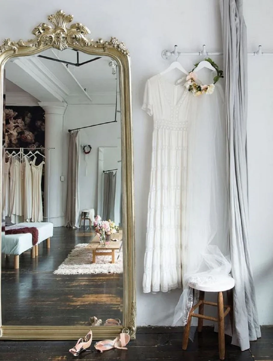 Luxury Baroque standing mirror antique silver - Magnificent Baroque style mirror - Luxury bedroom furniture in Baroque style - Baroque furniture - Luxury quality - Made in Italy