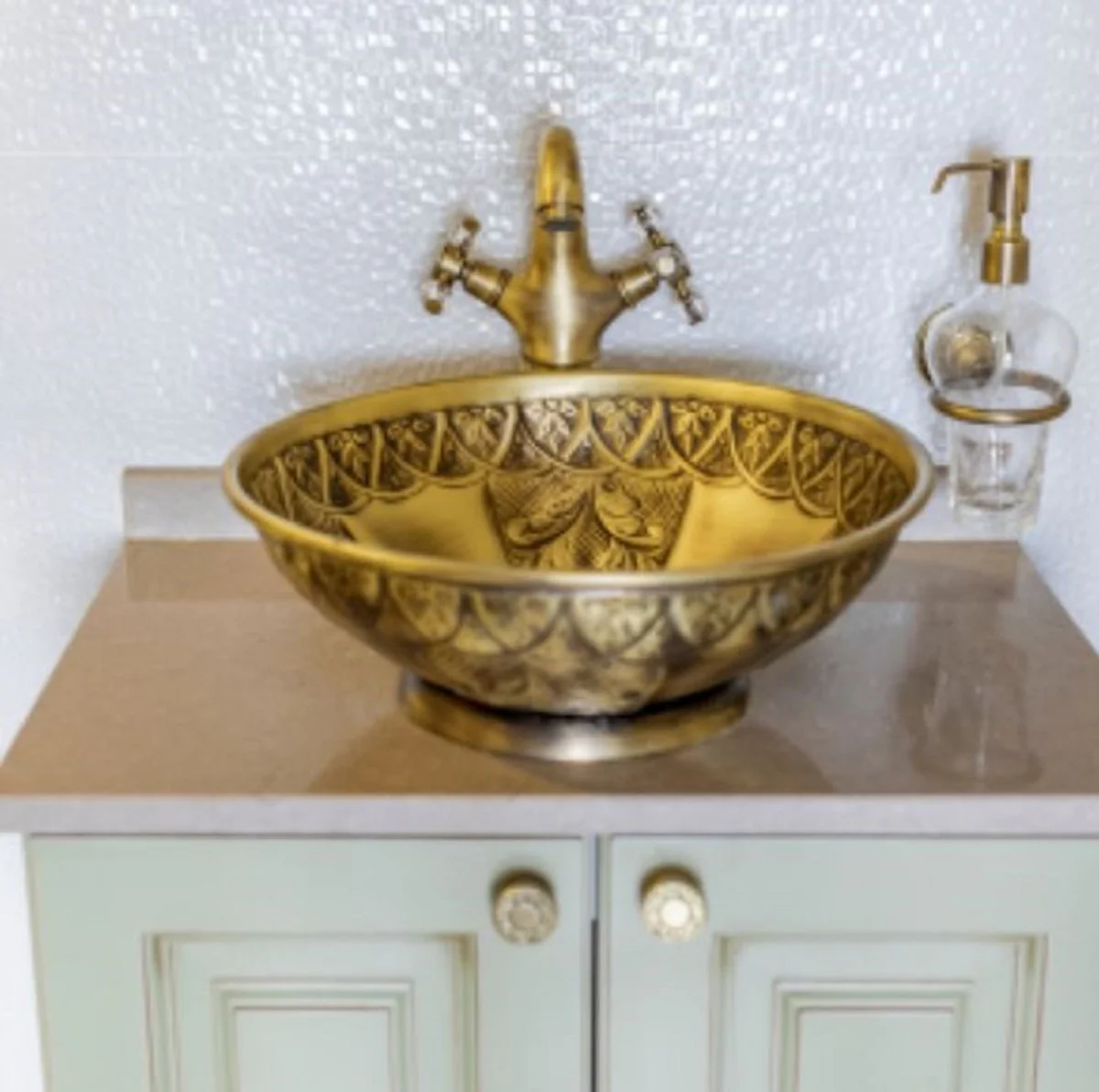 Luxury Art Nouveau washbasin bowl antique yellow gold Ø 41.5 x H. 15.5 cm - Round retro brass washbasin - Bathroom accessories - Luxury Art Nouveau bathroom accessories