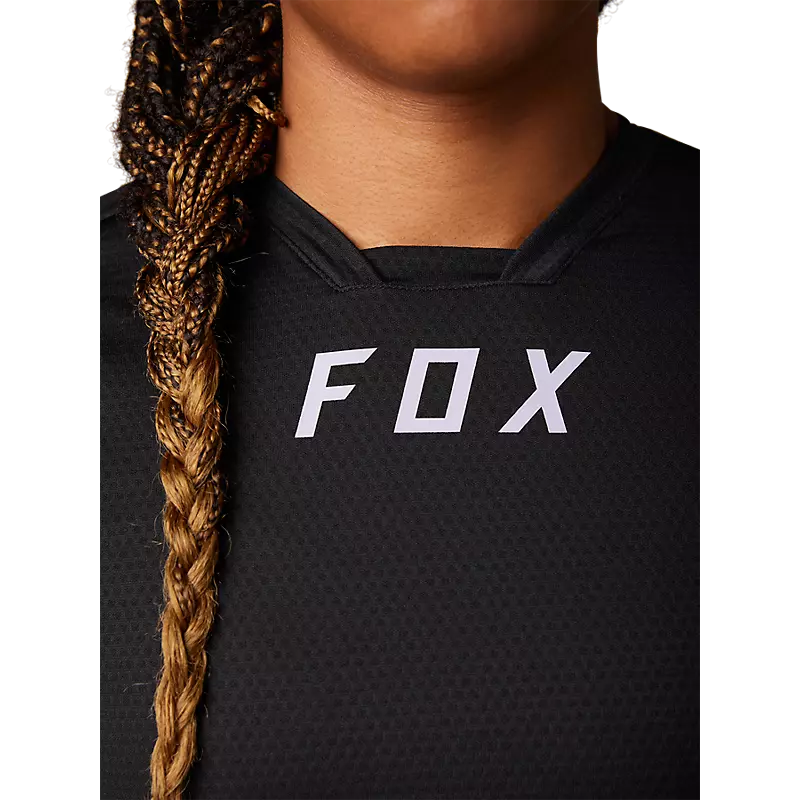 Womens Defend Jersey