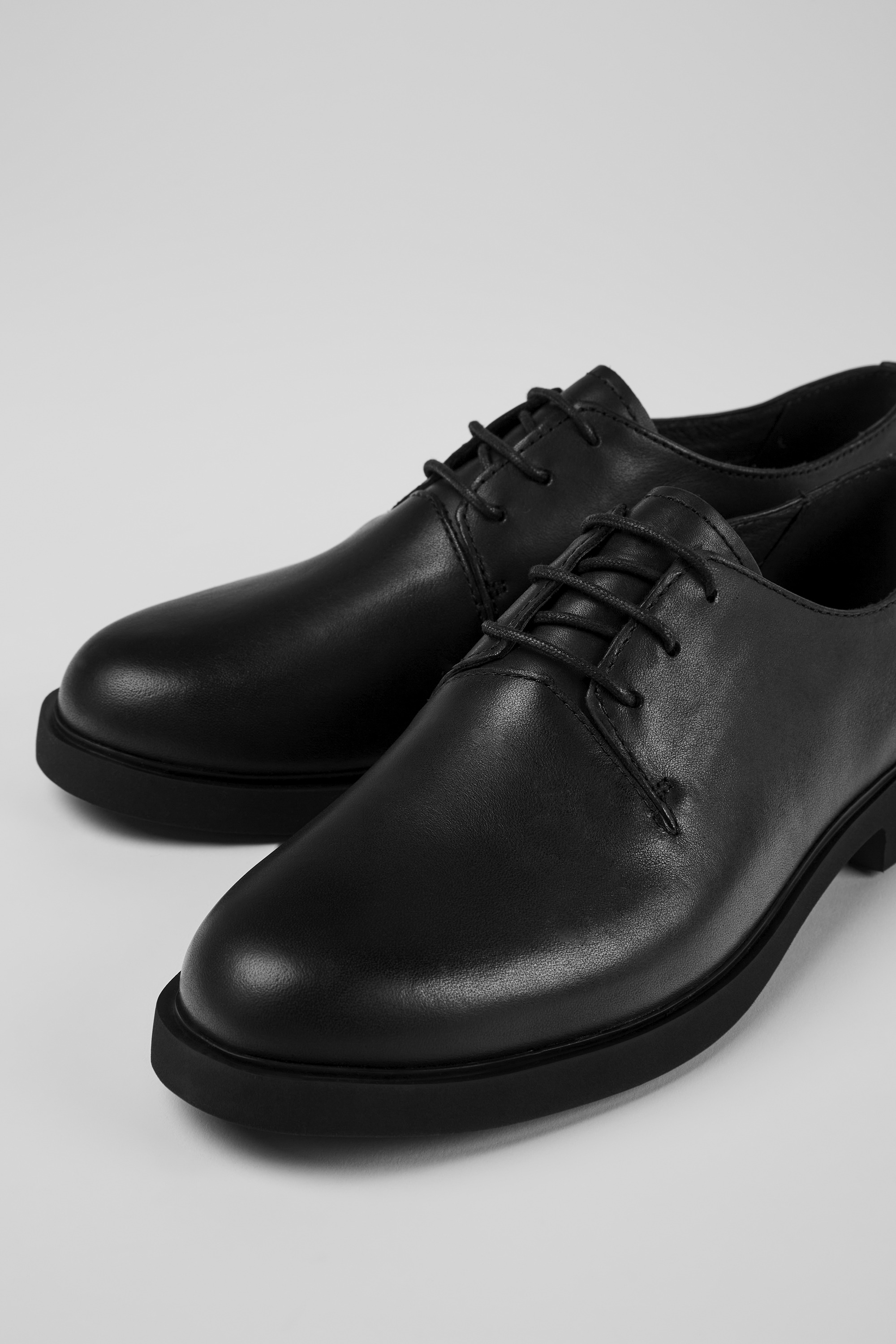 Iman - Damen schwarzer Spitzenschuh