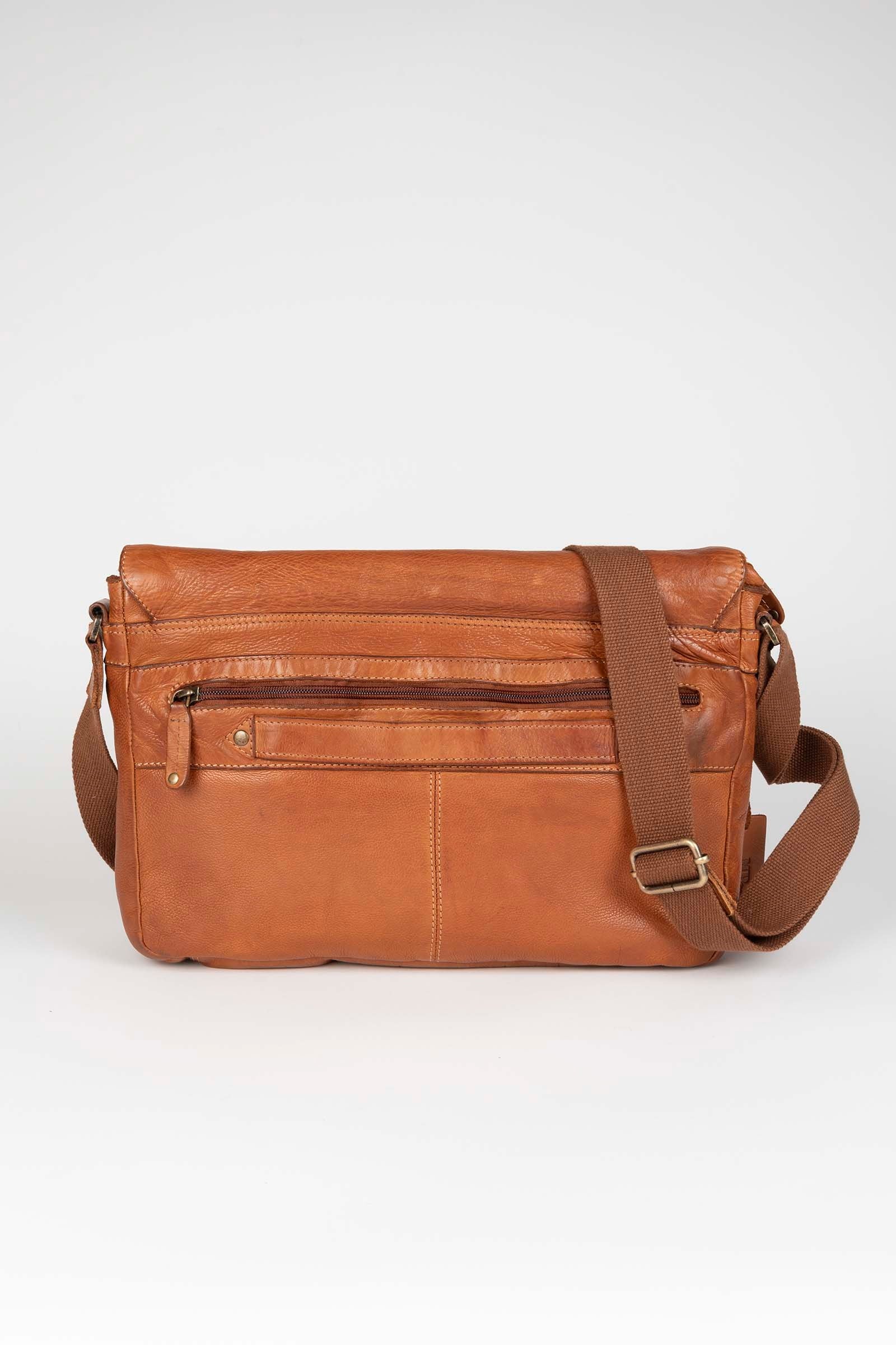 Rivera-Spain Marta Ponti Umhängetasche aus Kamelleder