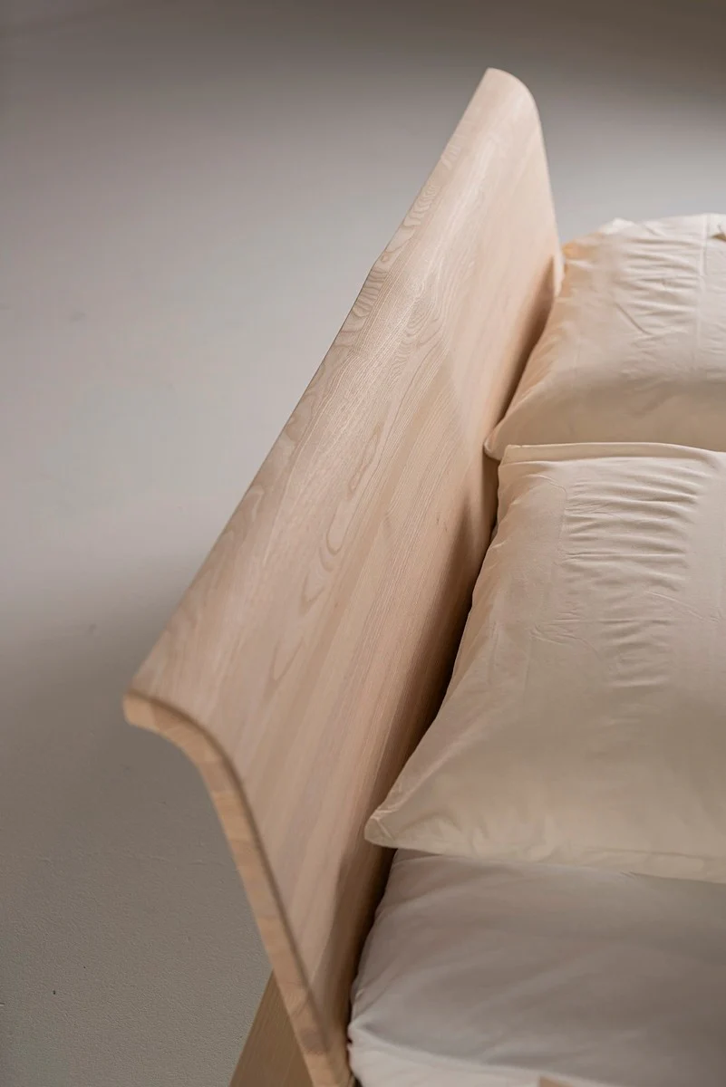 Luxury solid wood double bed natural colors - various sizes